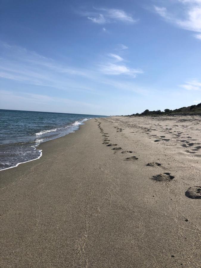 דירות אלריה Mare E Monti מראה חיצוני תמונה
